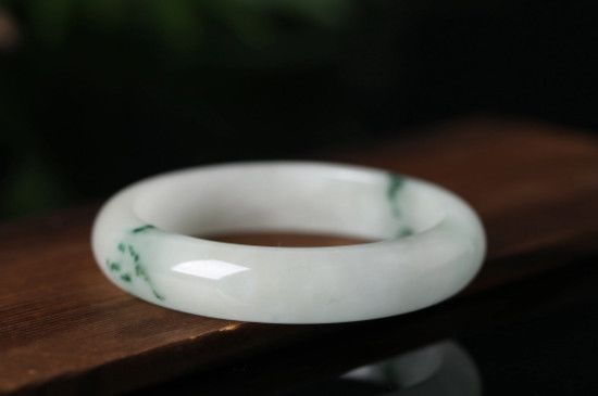 买的翡翠手镯有裂纹怎么办-第2张-翡翠-玉仓库