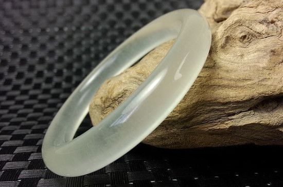 碳酸盐质玉手镯是什么意思-第3张-玉石知识-玉仓库