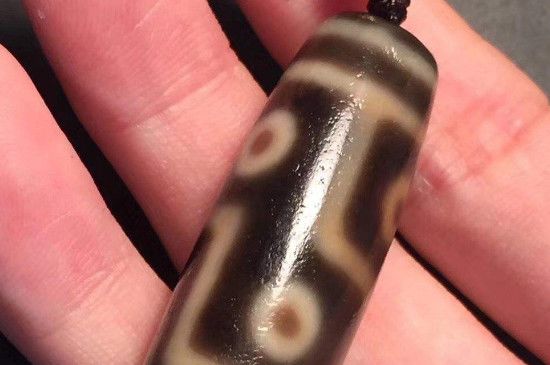 老天珠是怎么形成的-第3张-天珠-玉仓库