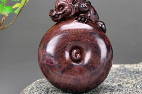海黄手把件怎么盘玩包浆-第2张-黄花梨-玉仓库