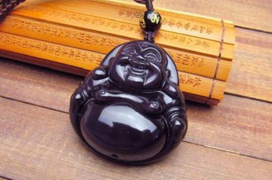 黑曜石和石榴石可以一起戴吗-第3张-石榴石-玉仓库