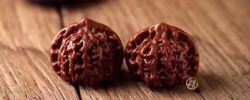 核桃多久能盘红玉化