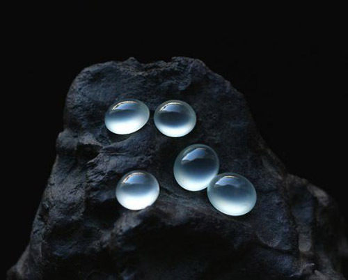 硬玉