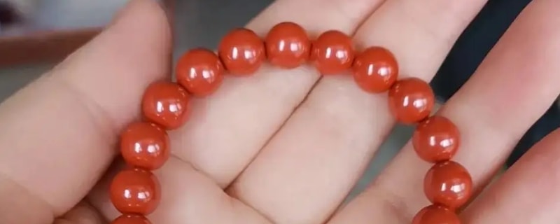 朱砂手串戴在哪个手上