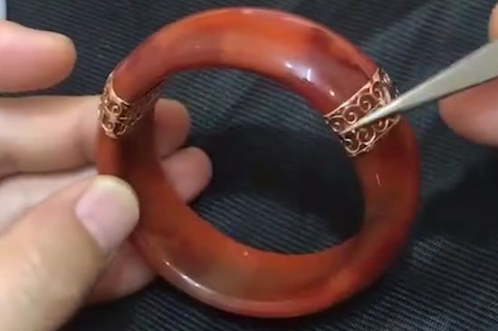 黄金和玉手镯可以戴在一起吗-第4张-黄金-玉仓库