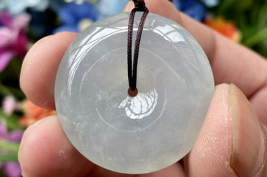金丝玉和翡翠的区别-第6张-金丝玉-玉仓库