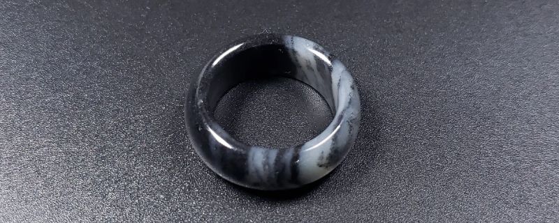 和田玉墨玉鉴别真假