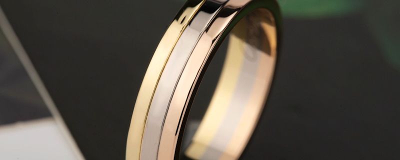 黄金戒指的寓意和象征