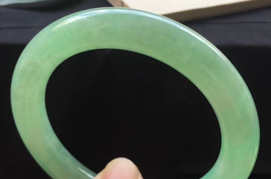 翡翠的种类-第4张-翡翠-玉仓库