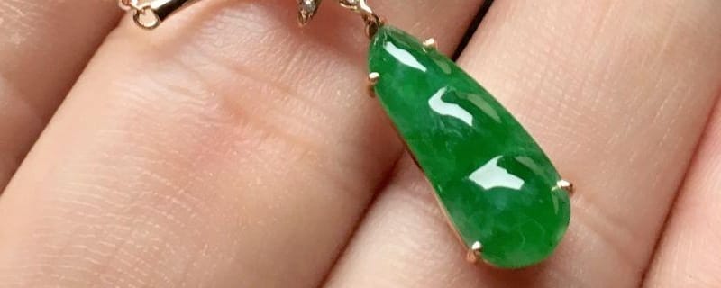 冰种翡翠有抛光粉吗?