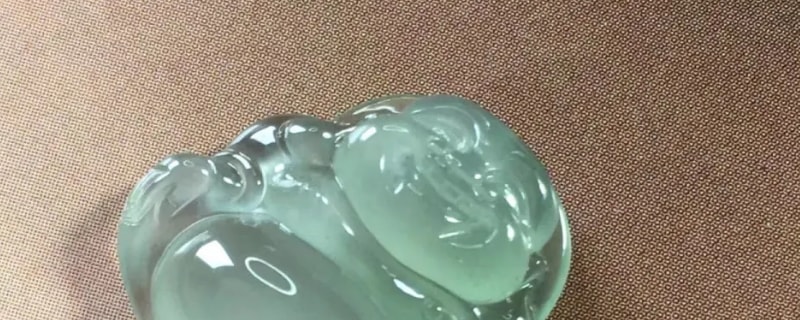 晴底翡翠属于什么种