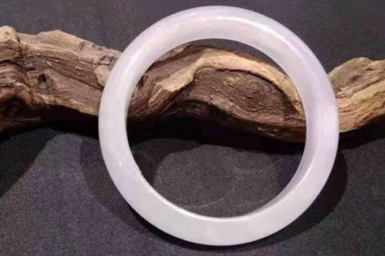 翡翠色线和裂纹的区别-第3张-翡翠-玉仓库
