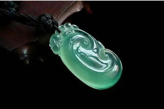 翡翠的绿色有哪几种绿-第5张-翡翠-玉仓库