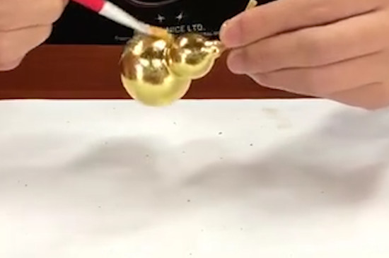 戴金葫芦的好处-第2张-黄金-玉仓库