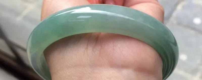 翡翠手镯鉴定