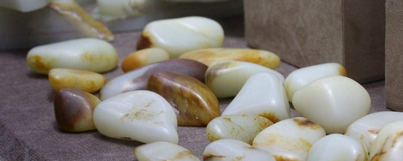 什么是和田玉籽料