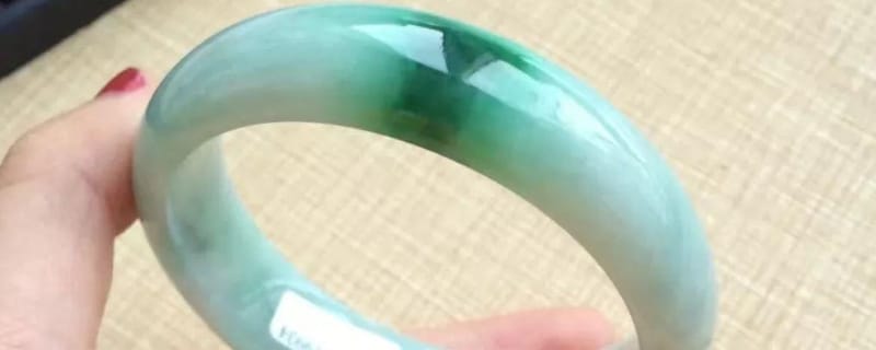 如何鉴别注胶手镯