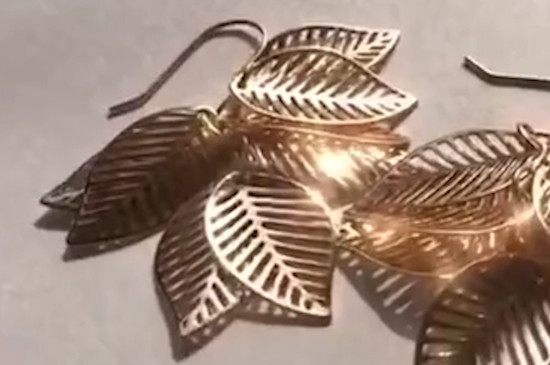 黄金首饰戴久了会变色吗-第2张-黄金-玉仓库