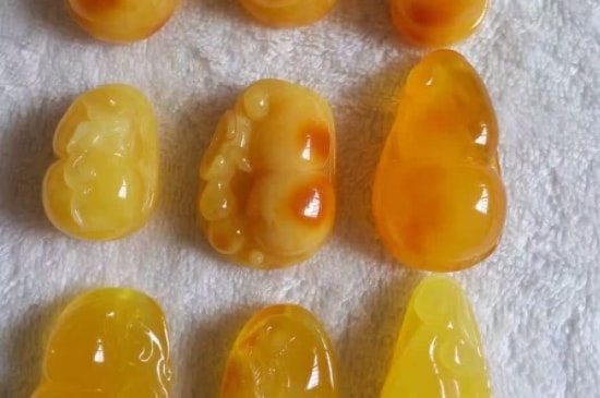 假蜜蜡是用什么做的-第3张-蜜蜡-玉仓库