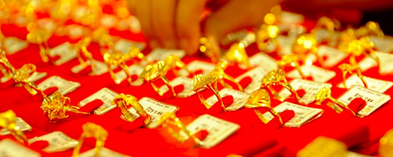 什么是万足金