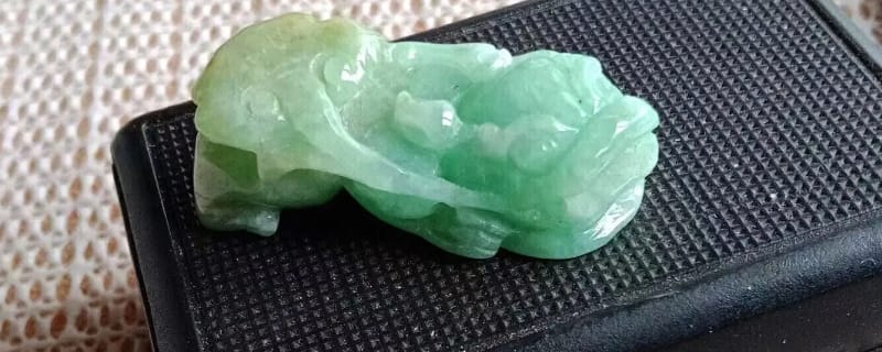 为什么翡翠只有缅甸才有
