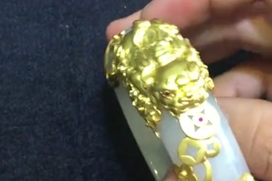 黄金和玉手镯可以戴在一起吗-第2张-黄金-玉仓库