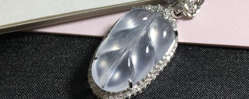 翡翠叶子的寓意是什么