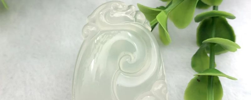 玉和玉髓有什么区别