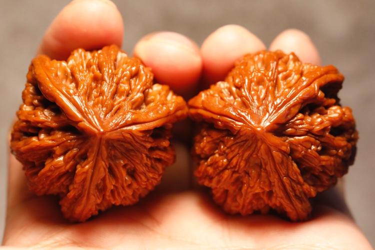 文玩核桃盘玩禁忌