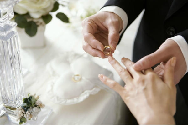 结婚钻戒价格一般多少