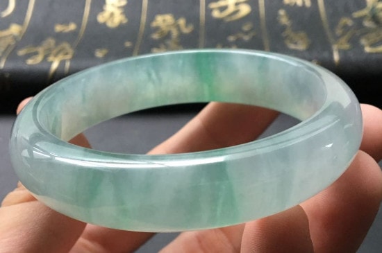 怎样分辨玉镯好坏-第2张-玉石知识-玉仓库