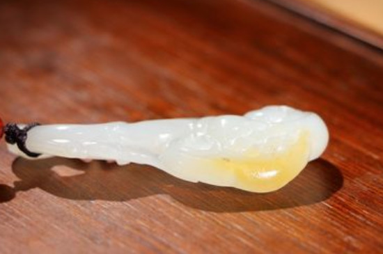 玉如意吊坠的寓意-第2张-玉石知识-玉仓库