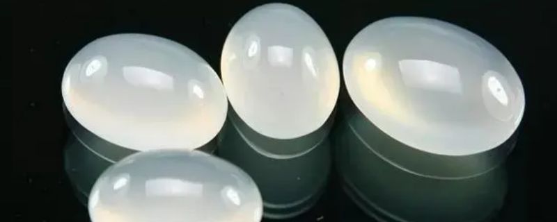 石英质玉戴在身上好吗