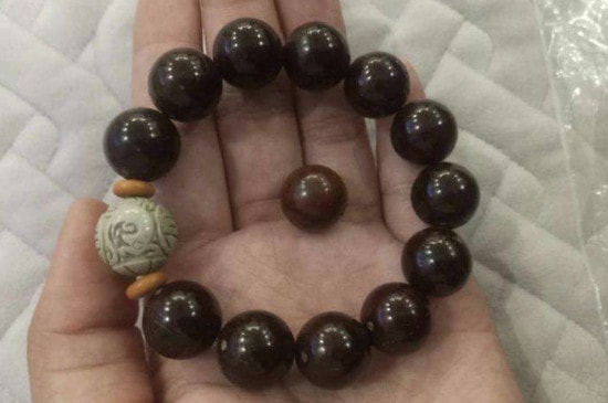 紫金鼠手串是什么颜色的-第3张-菩提文玩-玉仓库