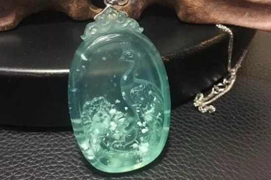 天青冻岫玉对身体的危害-第2张-岫岩玉-玉仓库