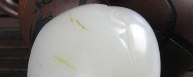 玉石成品鉴定的特点