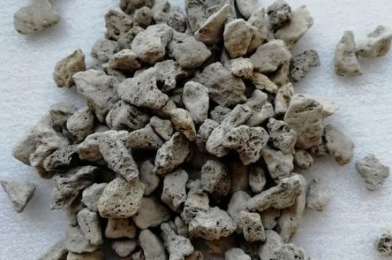 海浮石的功效与作用-第2张-珠宝石-玉仓库