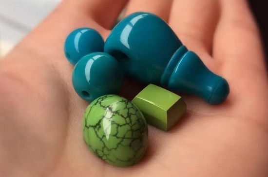 绿松石是怎样形成的-第3张-绿松石-玉仓库