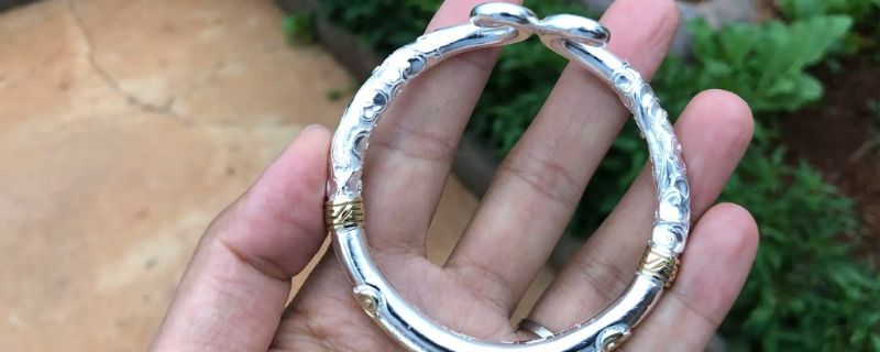 银手镯为什么不能带两个