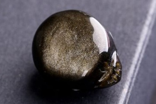 金耀石吊坠有什么功效?-第2张-黑曜岩-玉仓库