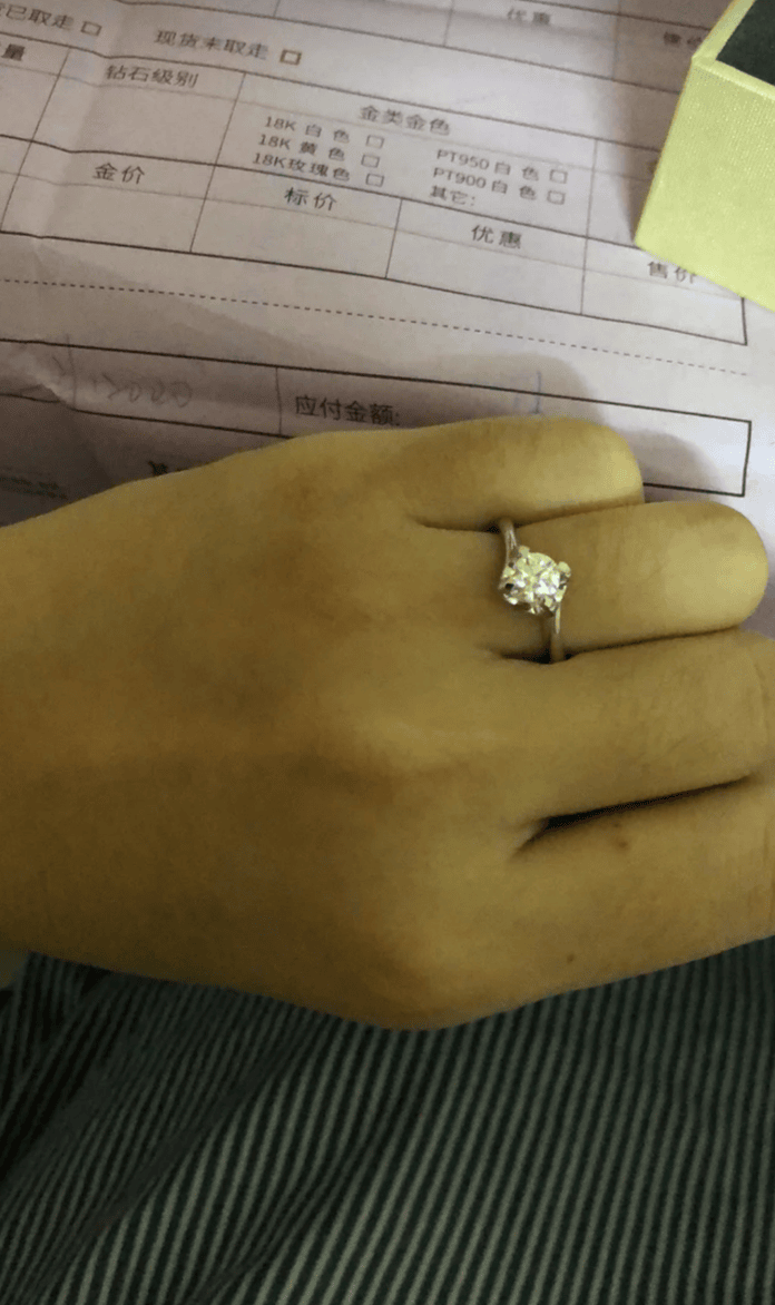 结婚钻戒一般多少钱？买多大？51%的新人都选择…-第9张-珠宝石-玉仓库