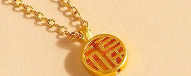黄金出现白点怎么恢复本色(黄金出现白点正常吗)