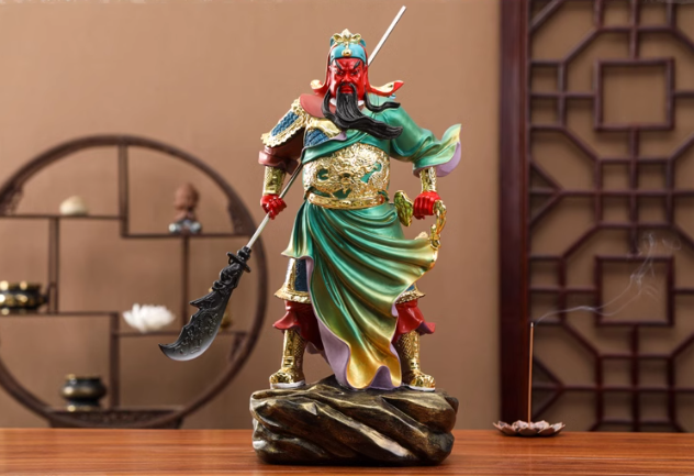 中国人出门都要拜关公，可你知道怎样供奉才最正确呢