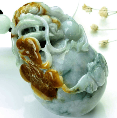如何保持翡翠手把件的水润光泽？翡翠手把件怎么保养？