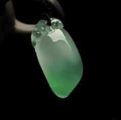 有哪些翡翠的品质是顶级的，可以从哪里看出来-第2张-翡翠-玉仓库