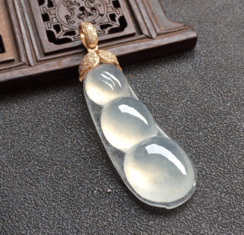a货翡翠是什么意思？a货翡翠价值怎么样？-第2张-翡翠-玉仓库