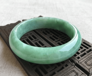 马牙种翡翠是什么？马牙种翡翠介绍-第2张-翡翠-玉仓库