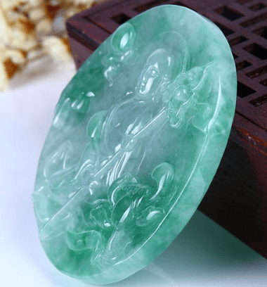 什么是冰糯种翡翠？冰糯种翡翠有什么特点？-第2张-翡翠-玉仓库
