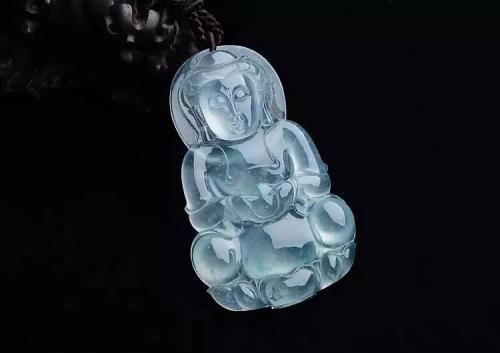 晴水翡翠属于什么档次_翡翠中的中高档次