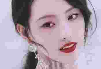 2001年属蛇女在今年生虎宝宝好吗